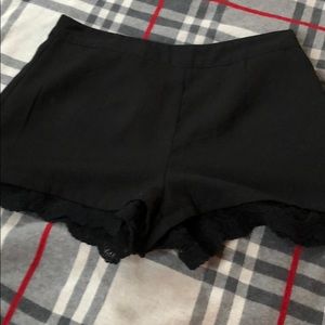 Shorts with lace trim